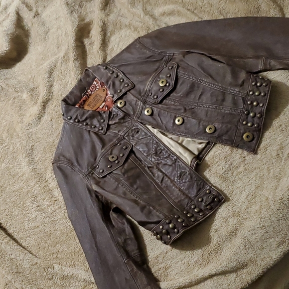 Leather jacket - Picture 5 of 8